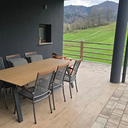 Mountain Paradise Apartman